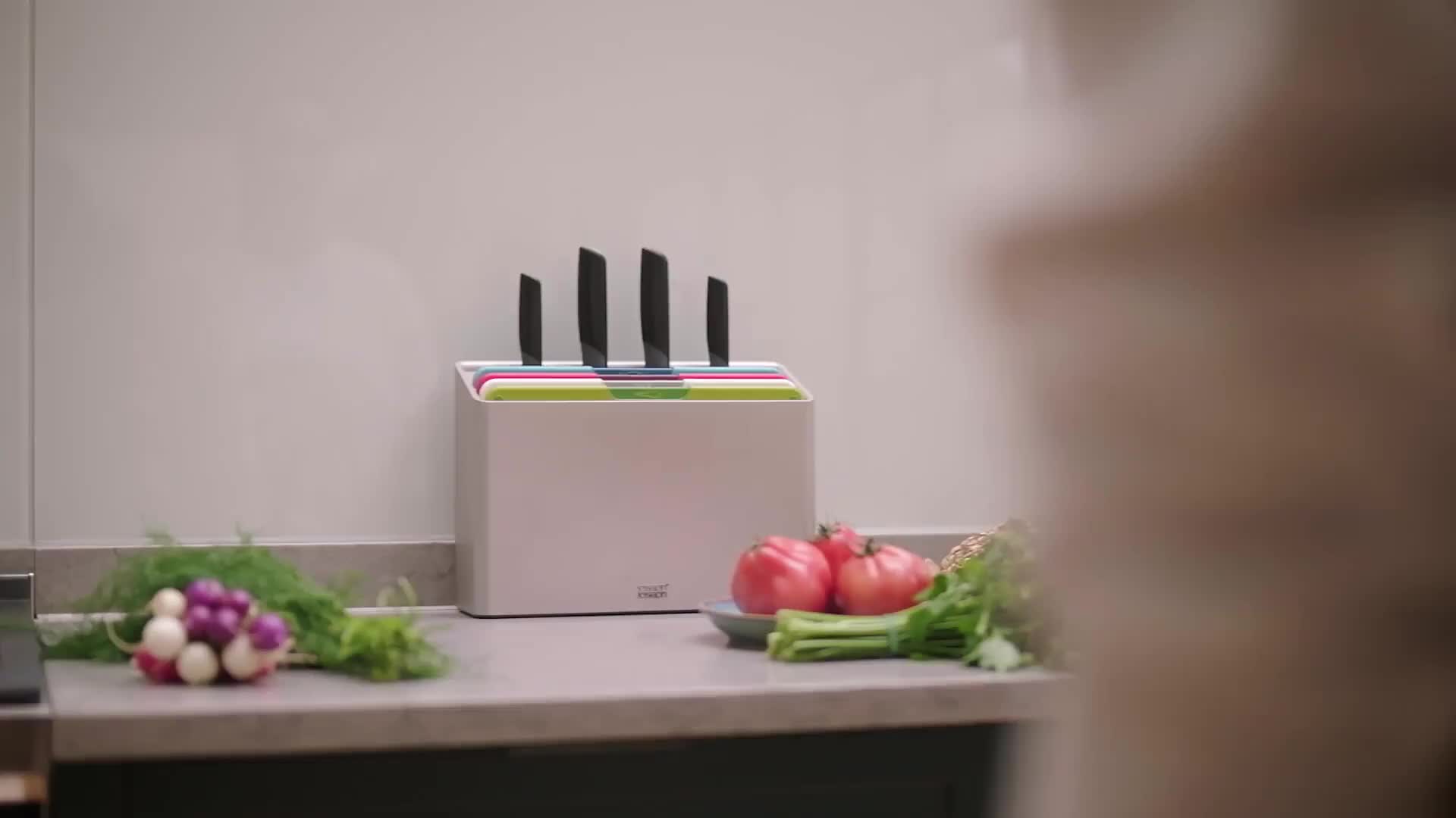 Folio 8-piece Knife and Chopping Board Set | Joseph Joseph UK